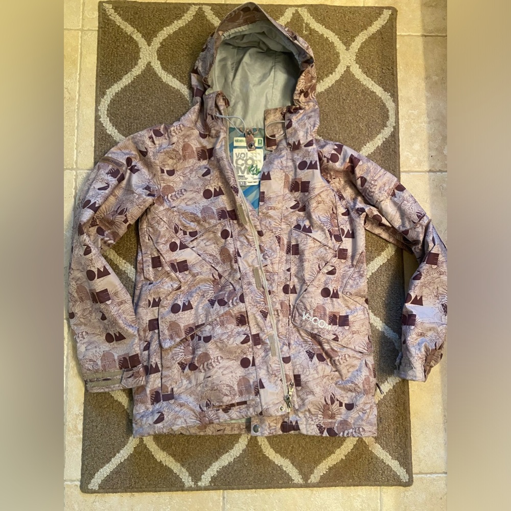 Women’s Volcom snowboarding jacket, XL